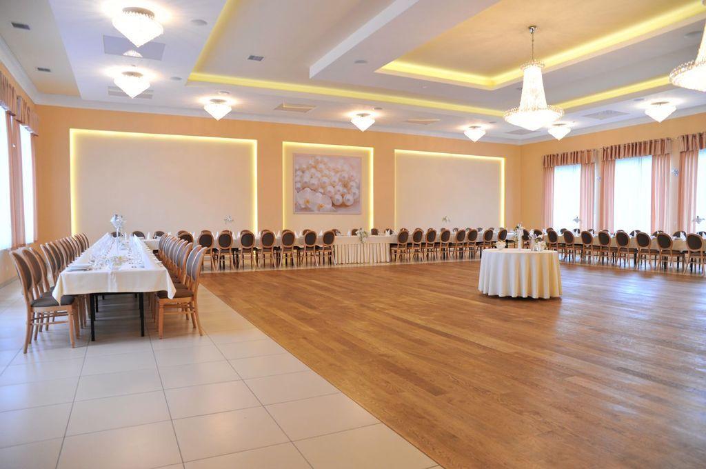 Oswald Arena Hotel Jemielnica Luaran gambar
